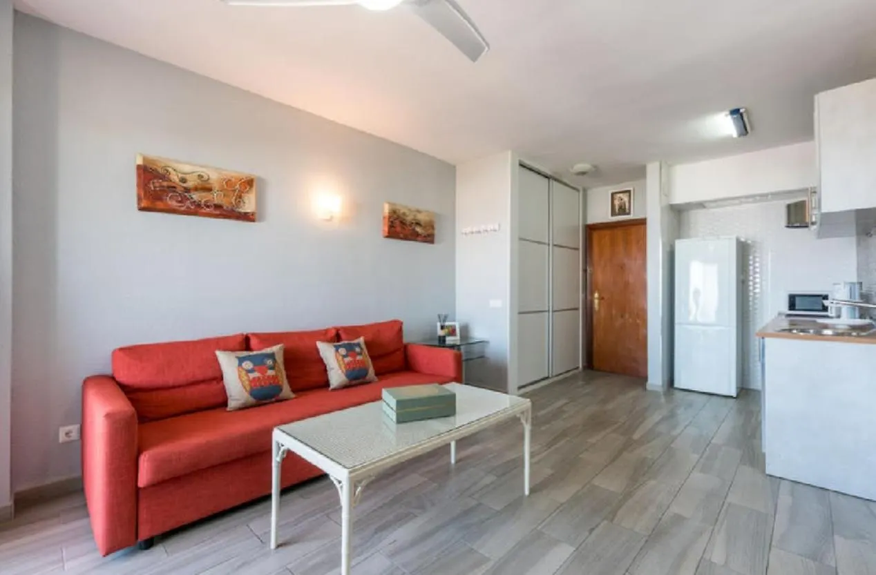 Apartment Avenida Carlota Alessandri 282