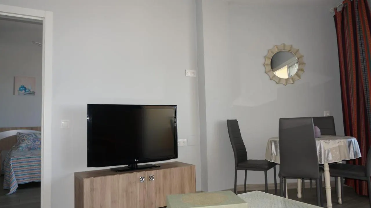 Avenida Carlota Alessandri 282 Apartment